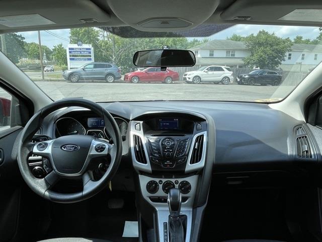 Used Ford Focus SE 2014 | Blasius of Danbury. Danbury, Connecticut Used Ford Focus SE 2014 | Blasius of Danbury. Danbury, Connecticut