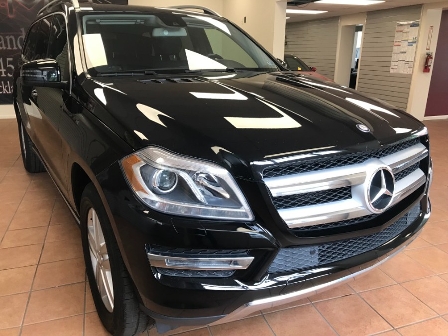 2016 Mercedes-Benz GL 4MATIC 4dr GL 450, available for sale in Suffern, New York | Rockland Motor Sport. Suffern, New York 2016 Mercedes-Benz GL 4MATIC 4dr GL 450, available for sale in Suffern, New York | Rockland Motor Sport. Suffern, New York