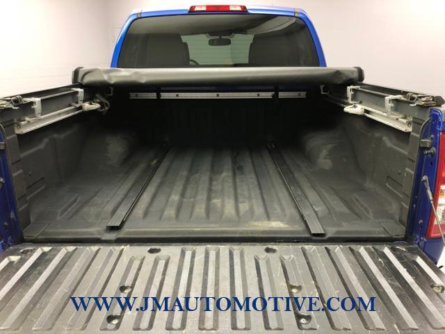 2013 Nissan Frontier 4WD Crew Cab SWB Auto SL, available for sale in Naugatuck, Connecticut | J&M Automotive Sls&Svc LLC. Naugatuck, Connecticut 2013 Nissan Frontier 4WD Crew Cab SWB Auto SL, available for sale in Naugatuck, Connecticut | J&M Automotive Sls&Svc LLC. Naugatuck, Connecticut