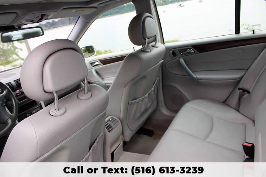 2003 Mercedes-Benz C-Class 4dr Sdn 2.6L, available for sale in Great Neck, New York | Great Neck Car Buyers & Sellers. Great Neck, New York 2003 Mercedes-Benz C-Class 4dr Sdn 2.6L, available for sale in Great Neck, New York | Great Neck Car Buyers & Sellers. Great Neck, New York