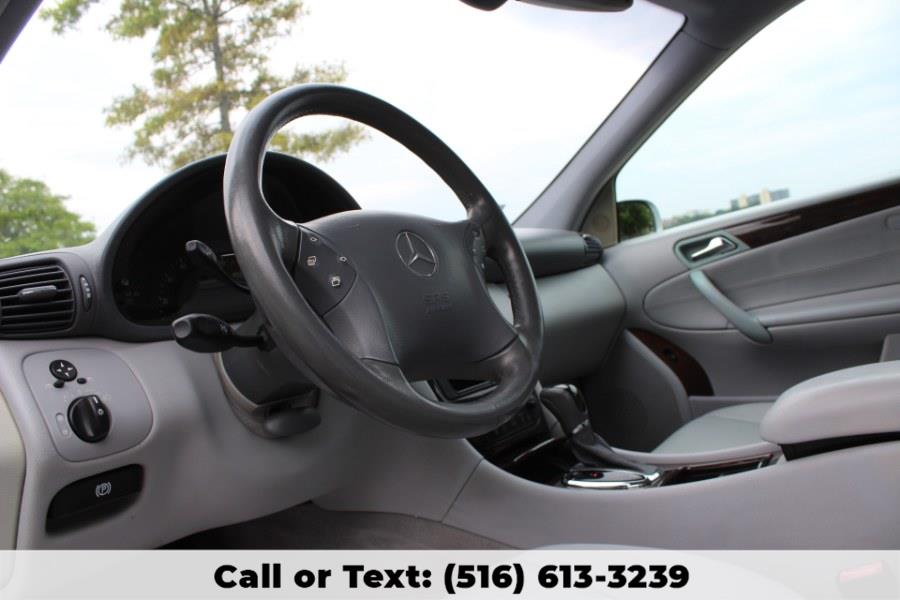 2003 Mercedes-Benz C-Class 4dr Sdn 2.6L, available for sale in Great Neck, New York | Great Neck Car Buyers & Sellers. Great Neck, New York 2003 Mercedes-Benz C-Class 4dr Sdn 2.6L, available for sale in Great Neck, New York | Great Neck Car Buyers & Sellers. Great Neck, New York