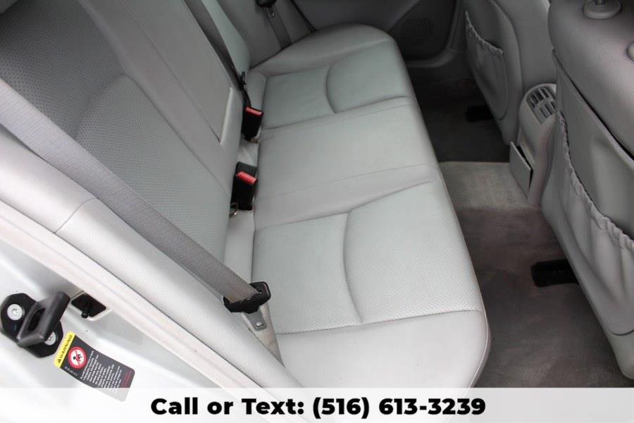 2003 Mercedes-Benz C-Class 4dr Sdn 2.6L, available for sale in Great Neck, New York | Great Neck Car Buyers & Sellers. Great Neck, New York 2003 Mercedes-Benz C-Class 4dr Sdn 2.6L, available for sale in Great Neck, New York | Great Neck Car Buyers & Sellers. Great Neck, New York
