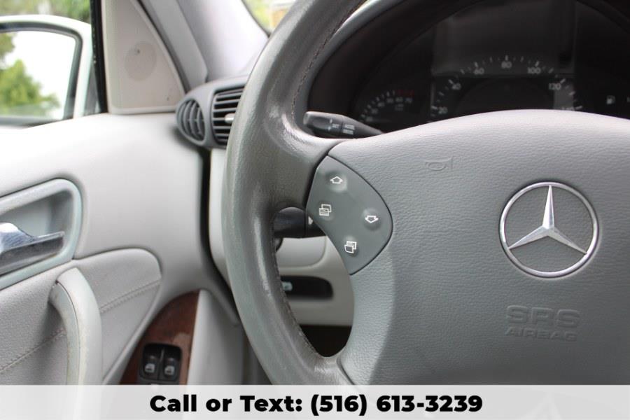 2003 Mercedes-Benz C-Class 4dr Sdn 2.6L, available for sale in Great Neck, New York | Great Neck Car Buyers & Sellers. Great Neck, New York 2003 Mercedes-Benz C-Class 4dr Sdn 2.6L, available for sale in Great Neck, New York | Great Neck Car Buyers & Sellers. Great Neck, New York