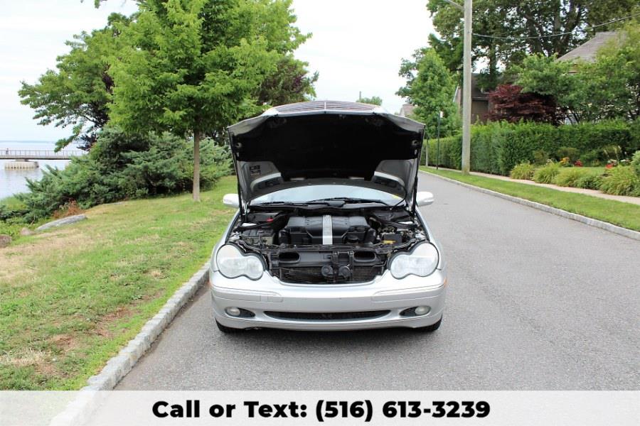 2003 Mercedes-Benz C-Class 4dr Sdn 2.6L, available for sale in Great Neck, New York | Great Neck Car Buyers & Sellers. Great Neck, New York 2003 Mercedes-Benz C-Class 4dr Sdn 2.6L, available for sale in Great Neck, New York | Great Neck Car Buyers & Sellers. Great Neck, New York