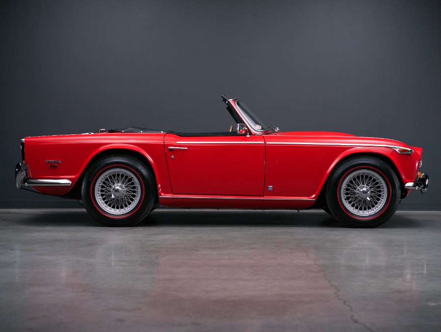 1968 Triumph TR5 PI Surrey Top, available for sale in North Salem, New York | Meccanic Shop North Inc. North Salem, New York 1968 Triumph TR5 PI Surrey Top, available for sale in North Salem, New York | Meccanic Shop North Inc. North Salem, New York