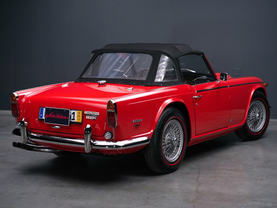 1968 Triumph TR5 PI Surrey Top, available for sale in North Salem, New York | Meccanic Shop North Inc. North Salem, New York 1968 Triumph TR5 PI Surrey Top, available for sale in North Salem, New York | Meccanic Shop North Inc. North Salem, New York