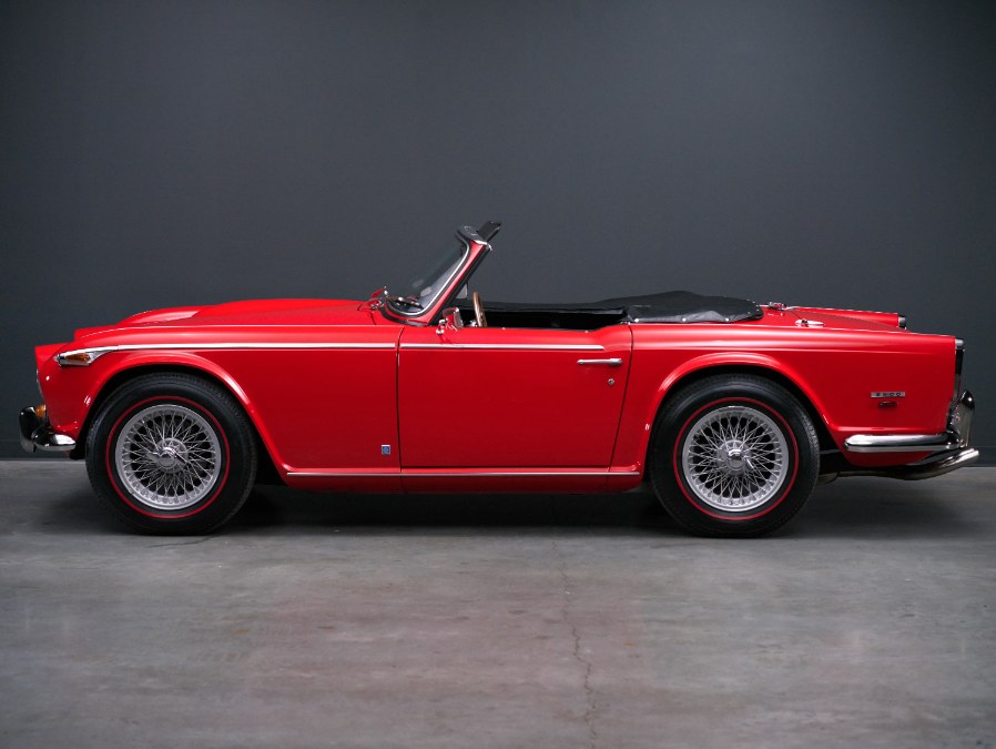 1968 Triumph TR5 PI Surrey Top, available for sale in North Salem, New York | Meccanic Shop North Inc. North Salem, New York 1968 Triumph TR5 PI Surrey Top, available for sale in North Salem, New York | Meccanic Shop North Inc. North Salem, New York