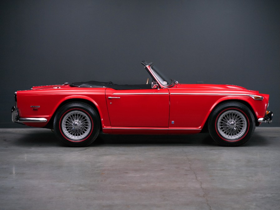 1968 Triumph TR5 PI Surrey Top, available for sale in North Salem, New York | Meccanic Shop North Inc. North Salem, New York 1968 Triumph TR5 PI Surrey Top, available for sale in North Salem, New York | Meccanic Shop North Inc. North Salem, New York