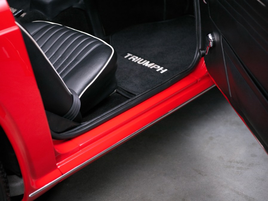 1968 Triumph TR5 PI Surrey Top, available for sale in North Salem, New York | Meccanic Shop North Inc. North Salem, New York 1968 Triumph TR5 PI Surrey Top, available for sale in North Salem, New York | Meccanic Shop North Inc. North Salem, New York