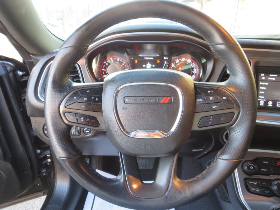 Used Dodge Challenger SXT 2021 | Road Masters II INC. Middle Village, New York Used Dodge Challenger SXT 2021 | Road Masters II INC. Middle Village, New York