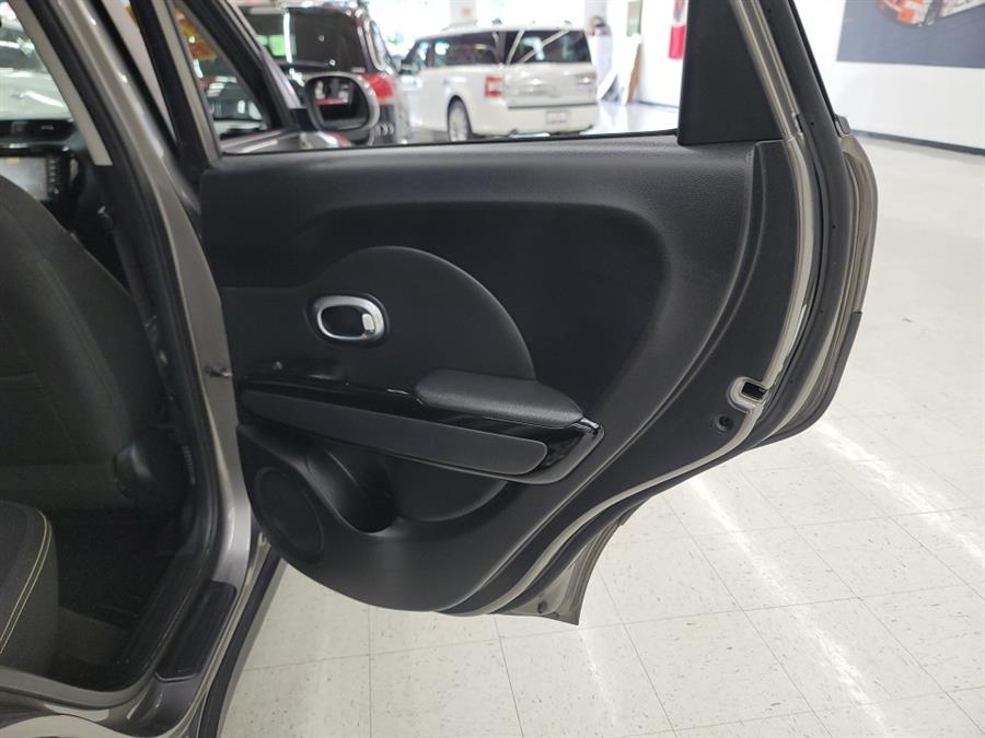 2016 Kia Soul 5dr Wgn Auto +, available for sale in West Haven, Connecticut | Auto Fair Inc.. West Haven, Connecticut 2016 Kia Soul 5dr Wgn Auto +, available for sale in West Haven, Connecticut | Auto Fair Inc.. West Haven, Connecticut