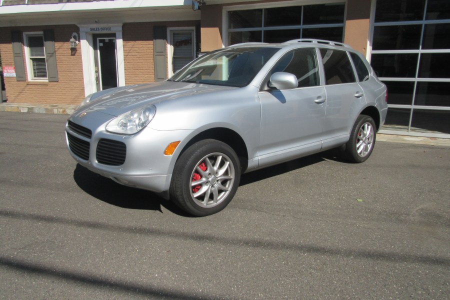 Used Porsche Cayenne 4dr Turbo Tiptronic 2005 | Center Motorsports LLC. Shelton, Connecticut