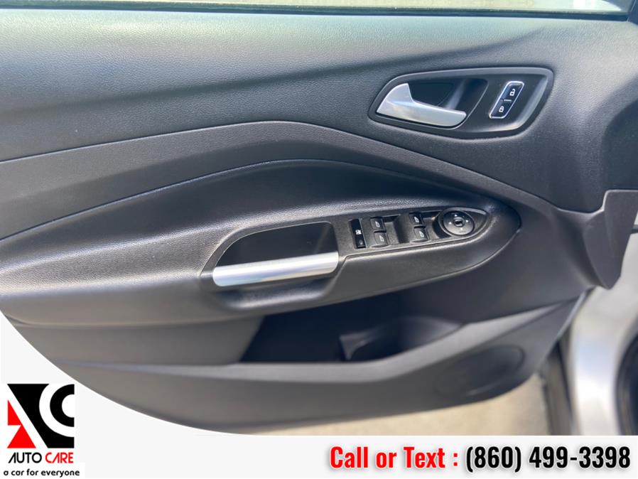 2015 Ford Escape 4WD 4dr SE, available for sale in Vernon , Connecticut | Auto Care Motors. Vernon , Connecticut 2015 Ford Escape 4WD 4dr SE, available for sale in Vernon , Connecticut | Auto Care Motors. Vernon , Connecticut