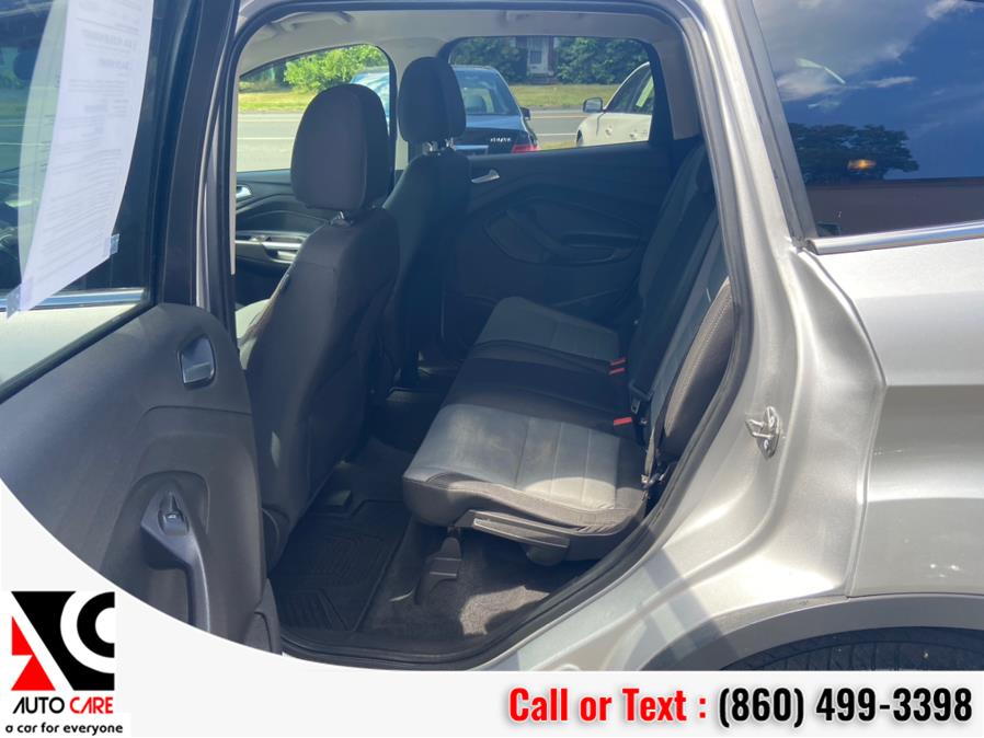 2015 Ford Escape 4WD 4dr SE, available for sale in Vernon , Connecticut | Auto Care Motors. Vernon , Connecticut 2015 Ford Escape 4WD 4dr SE, available for sale in Vernon , Connecticut | Auto Care Motors. Vernon , Connecticut