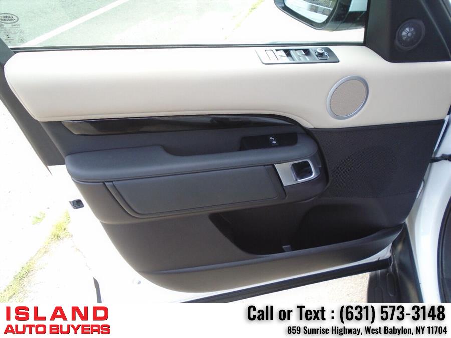 Used Land Rover Discovery SE AWD 4dr SUV 2019 | Island Auto Buyers. West Babylon, New York Used Land Rover Discovery SE AWD 4dr SUV 2019 | Island Auto Buyers. West Babylon, New York