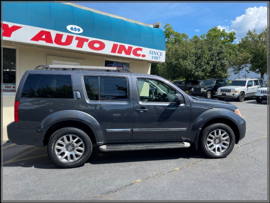 Used Nissan Pathfinder 4WD 4dr V6 LE 2011 | My Auto Inc.. Huntington Station, New York Used Nissan Pathfinder 4WD 4dr V6 LE 2011 | My Auto Inc.. Huntington Station, New York
