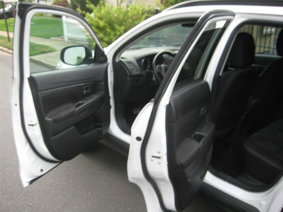 2015 Mitsubishi Outlander Sport 2.4 GT AWD 4dr Crossover, available for sale in Massapequa, New York | Rite Choice Auto Inc.. Massapequa, New York 2015 Mitsubishi Outlander Sport 2.4 GT AWD 4dr Crossover, available for sale in Massapequa, New York | Rite Choice Auto Inc.. Massapequa, New York