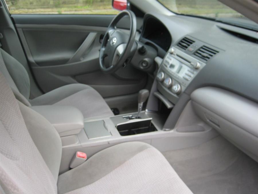 2010 Toyota Camry LE 4dr Sedan 6A, available for sale in Massapequa, New York | Rite Choice Auto Inc.. Massapequa, New York 2010 Toyota Camry LE 4dr Sedan 6A, available for sale in Massapequa, New York | Rite Choice Auto Inc.. Massapequa, New York