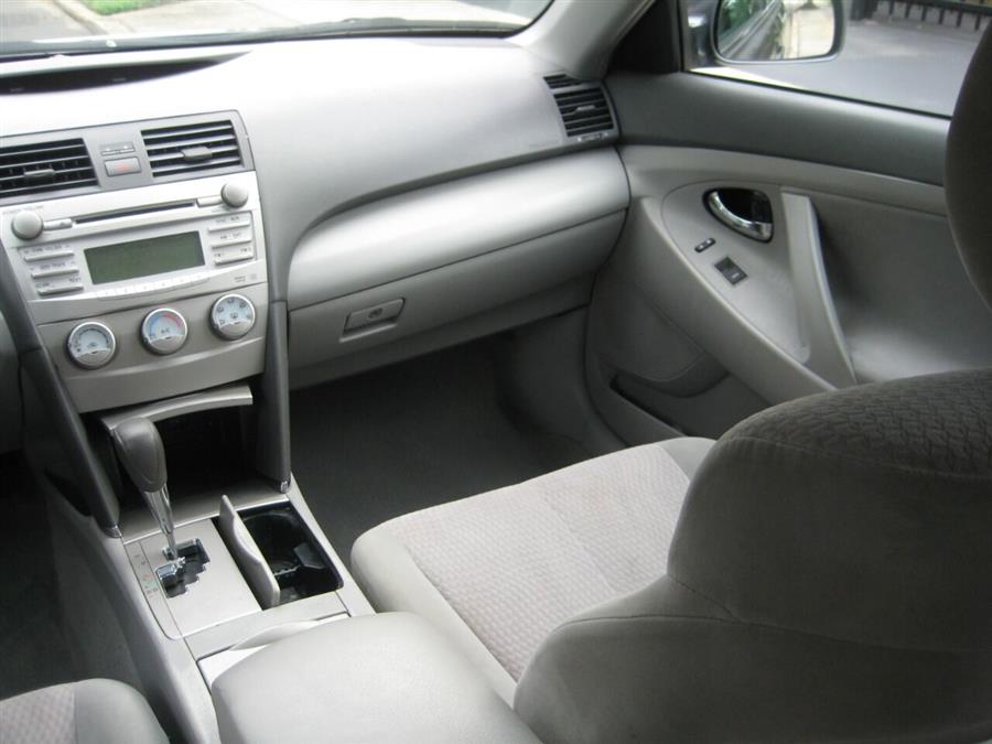 2010 Toyota Camry LE 4dr Sedan 6A, available for sale in Massapequa, New York | Rite Choice Auto Inc.. Massapequa, New York 2010 Toyota Camry LE 4dr Sedan 6A, available for sale in Massapequa, New York | Rite Choice Auto Inc.. Massapequa, New York