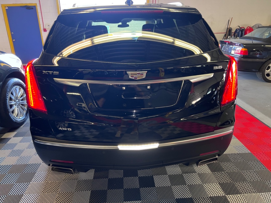 2019 Cadillac XT5 AWD 4dr Luxury, available for sale in West Babylon , New York | MP Motors Inc. West Babylon , New York 2019 Cadillac XT5 AWD 4dr Luxury, available for sale in West Babylon , New York | MP Motors Inc. West Babylon , New York