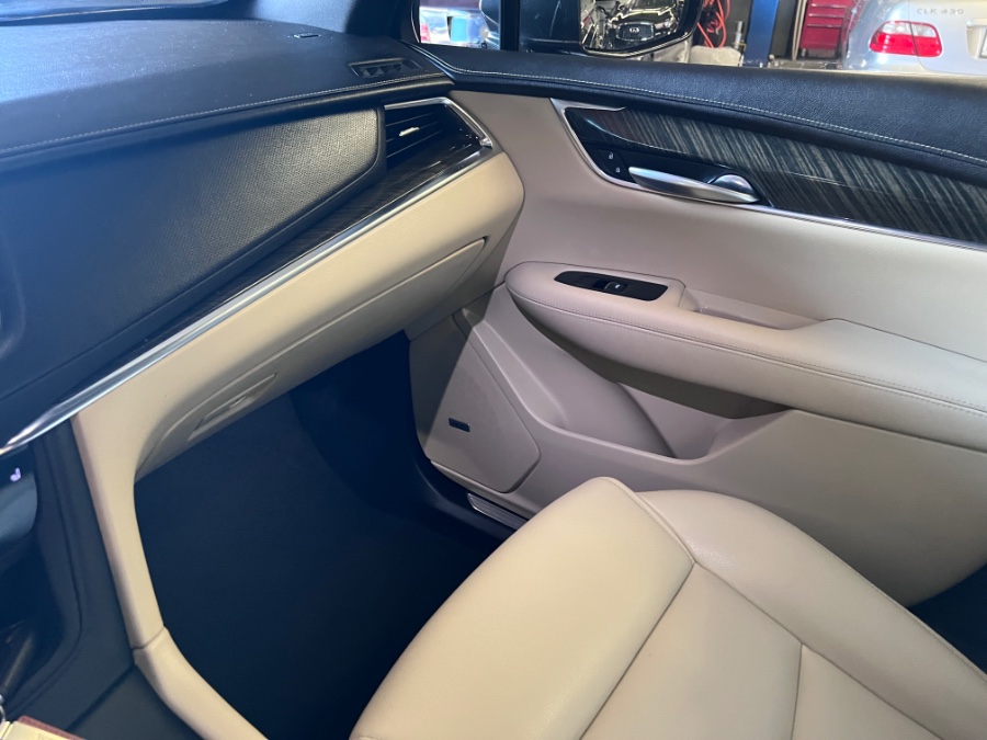 2019 Cadillac XT5 AWD 4dr Luxury, available for sale in West Babylon , New York | MP Motors Inc. West Babylon , New York 2019 Cadillac XT5 AWD 4dr Luxury, available for sale in West Babylon , New York | MP Motors Inc. West Babylon , New York