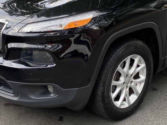 Used Jeep Cherokee Latitude 2017 | Eastchester Motor Cars. Bronx, New York Used Jeep Cherokee Latitude 2017 | Eastchester Motor Cars. Bronx, New York