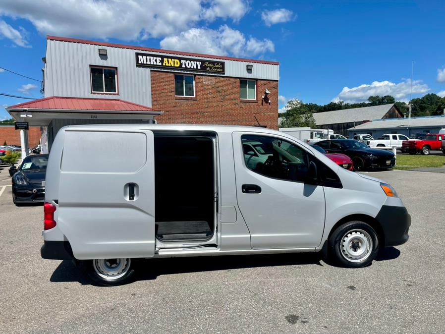 2013 Nissan NV200 I4 SV, available for sale in South Windsor, Connecticut | Mike And Tony Auto Sales, Inc. South Windsor, Connecticut 2013 Nissan NV200 I4 SV, available for sale in South Windsor, Connecticut | Mike And Tony Auto Sales, Inc. South Windsor, Connecticut