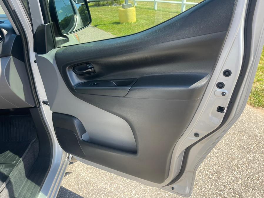 2013 Nissan NV200 I4 SV, available for sale in South Windsor, Connecticut | Mike And Tony Auto Sales, Inc. South Windsor, Connecticut 2013 Nissan NV200 I4 SV, available for sale in South Windsor, Connecticut | Mike And Tony Auto Sales, Inc. South Windsor, Connecticut