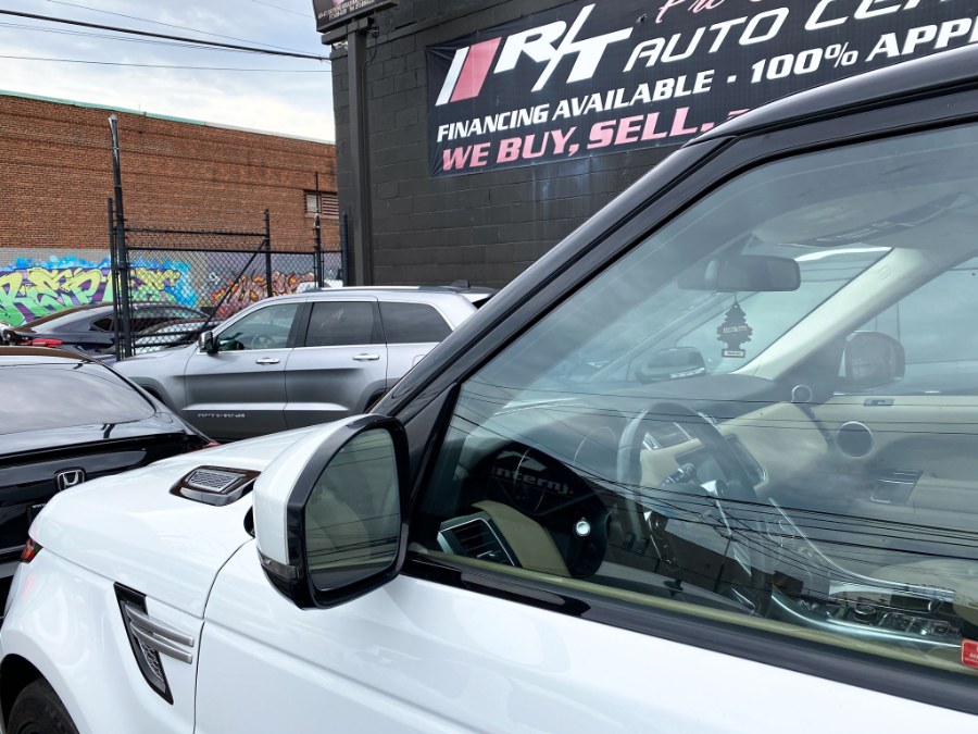 Used Land Rover Range Rover Sport 4WD 4dr HSE 2015 | RT Auto Center LLC. Newark, New Jersey Used Land Rover Range Rover Sport 4WD 4dr HSE 2015 | RT Auto Center LLC. Newark, New Jersey