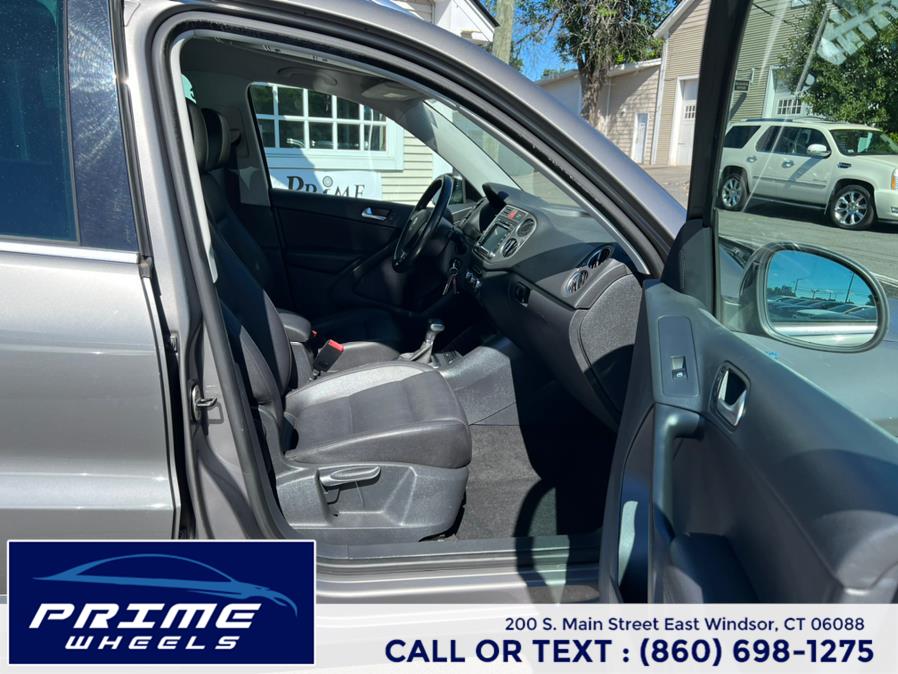 Used Volkswagen Tiguan AWD 4dr Wolfsburg 2010 | Prime Wheels. East Windsor, Connecticut Used Volkswagen Tiguan AWD 4dr Wolfsburg 2010 | Prime Wheels. East Windsor, Connecticut