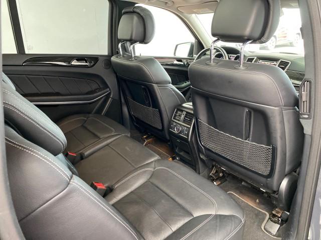 Used Mercedes-benz Gl-class GL 550 2015 | Queens Auto Mall. Richmond Hill, New York Used Mercedes-benz Gl-class GL 550 2015 | Queens Auto Mall. Richmond Hill, New York