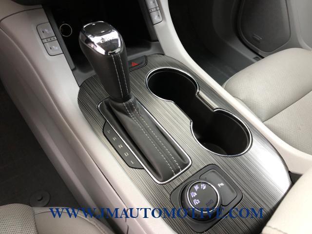 2019 GMC Acadia AWD 4dr SLT w/SLT-1, available for sale in Naugatuck, Connecticut | J&M Automotive Sls&Svc LLC. Naugatuck, Connecticut 2019 GMC Acadia AWD 4dr SLT w/SLT-1, available for sale in Naugatuck, Connecticut | J&M Automotive Sls&Svc LLC. Naugatuck, Connecticut
