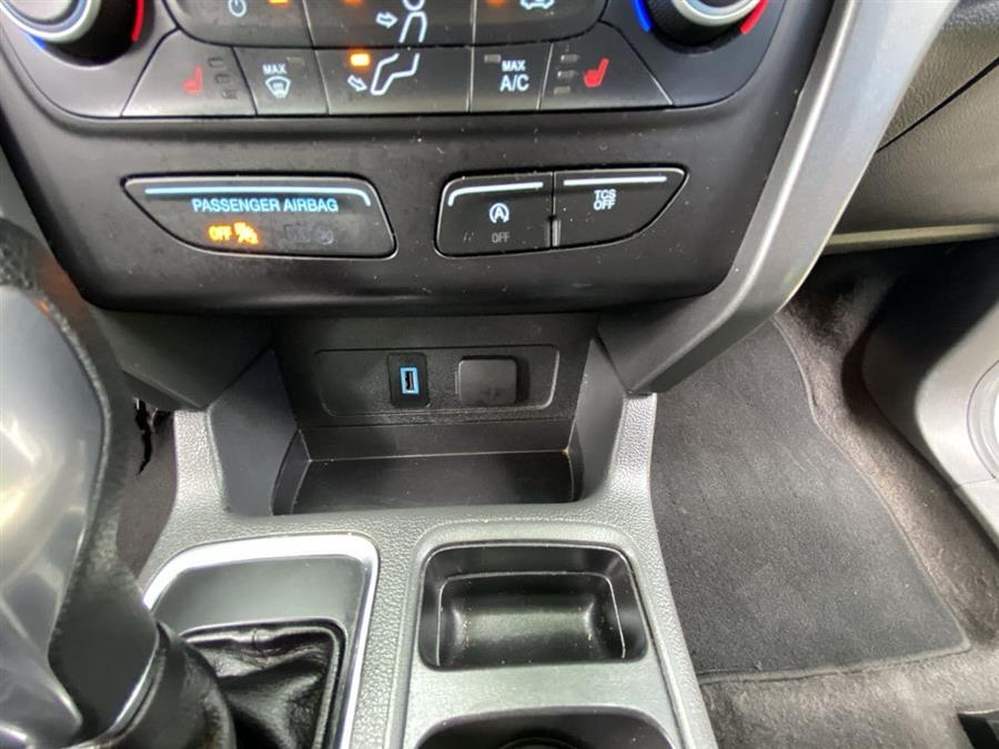 Used Ford Escape SE 4dr SUV 2018 | Camy Cars. Great Neck, New York Used Ford Escape SE 4dr SUV 2018 | Camy Cars. Great Neck, New York