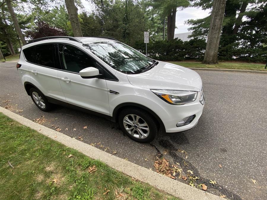 Used Ford Escape SE 4dr SUV 2018 | Camy Cars. Great Neck, New York Used Ford Escape SE 4dr SUV 2018 | Camy Cars. Great Neck, New York