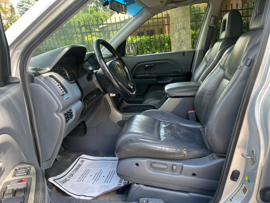 Used Honda Pilot EX-L AWD 2005 | Sylhet Motors Inc.. Jamaica, New York Used Honda Pilot EX-L AWD 2005 | Sylhet Motors Inc.. Jamaica, New York