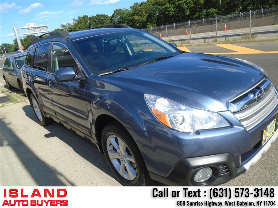 Used Subaru Outback 3.6R Limited AWD 4dr Wagon 2013 | Island Auto Buyers. West Babylon, New York Used Subaru Outback 3.6R Limited AWD 4dr Wagon 2013 | Island Auto Buyers. West Babylon, New York