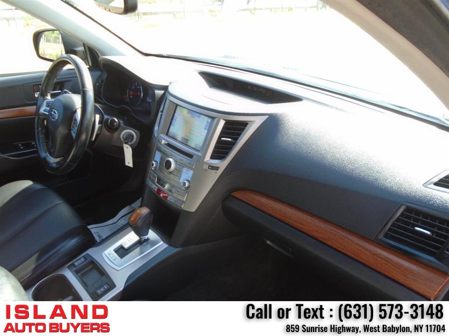 Used Subaru Outback 3.6R Limited AWD 4dr Wagon 2013 | Island Auto Buyers. West Babylon, New York Used Subaru Outback 3.6R Limited AWD 4dr Wagon 2013 | Island Auto Buyers. West Babylon, New York