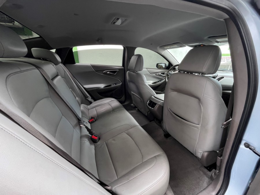 Used Chevrolet Malibu 4dr Sdn LT w/1LT 2017 | Green Light Auto. Corona, California Used Chevrolet Malibu 4dr Sdn LT w/1LT 2017 | Green Light Auto. Corona, California