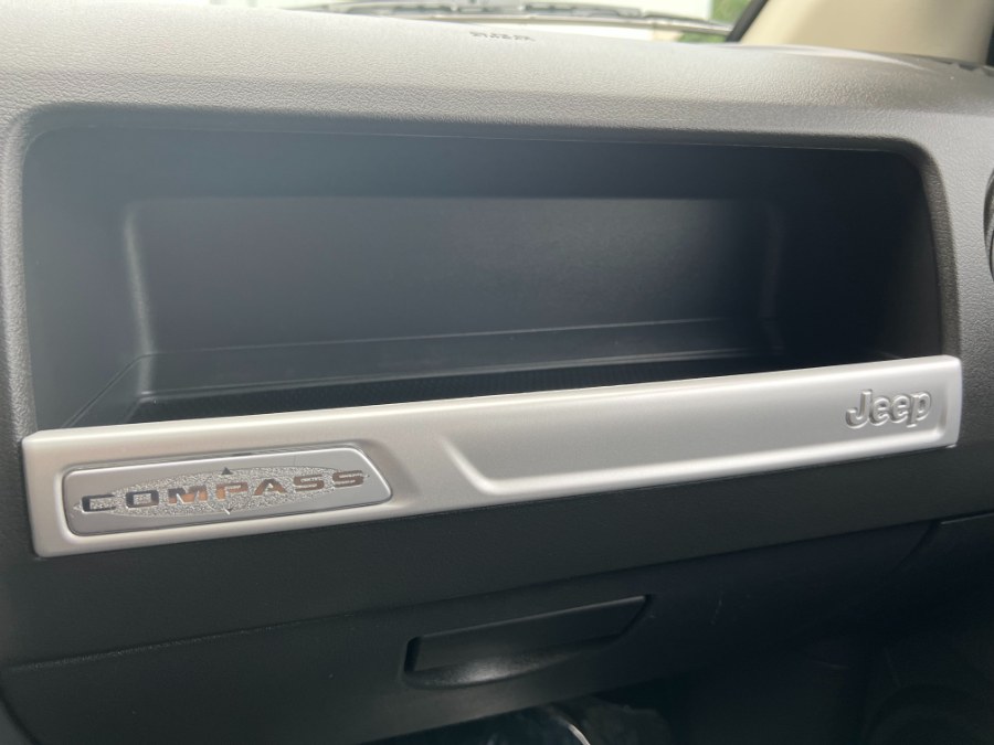 Used Jeep Compass 4WD 4dr High Altitude Edition 2016 | Bristol Auto Center LLC. Bristol, Connecticut Used Jeep Compass 4WD 4dr High Altitude Edition 2016 | Bristol Auto Center LLC. Bristol, Connecticut
