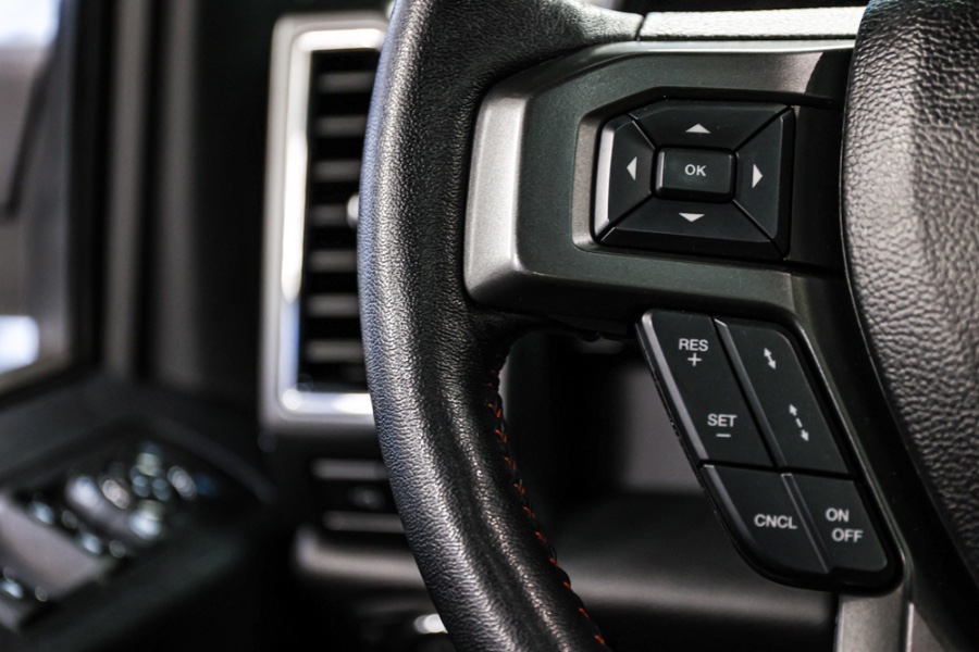 Used Ford F-150 LARIAT 4WD SuperCrew 5.5'' Box 2019 | 26 Motors Long Island. ELMONT, New York Used Ford F-150 LARIAT 4WD SuperCrew 5.5'' Box 2019 | 26 Motors Long Island. ELMONT, New York