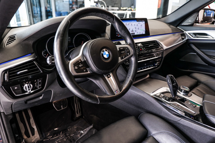 Used BMW 5 Series 530i xDrive Sedan 2018 | 26 Motors Long Island. ELMONT, New York Used BMW 5 Series 530i xDrive Sedan 2018 | 26 Motors Long Island. ELMONT, New York