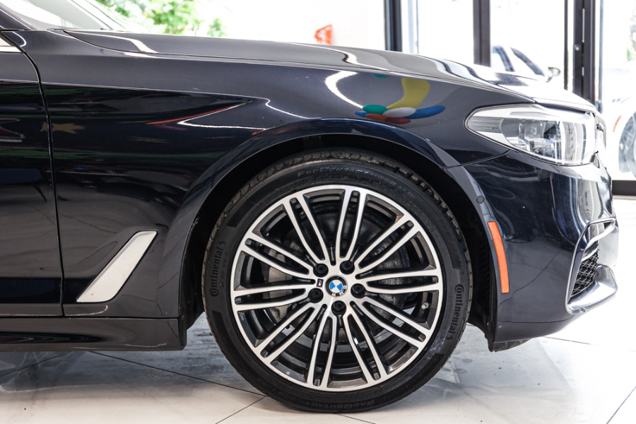 Used BMW 5 Series 530i xDrive Sedan 2018 | 26 Motors Long Island. ELMONT, New York Used BMW 5 Series 530i xDrive Sedan 2018 | 26 Motors Long Island. ELMONT, New York