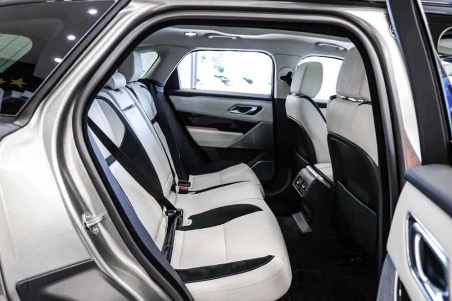 Used Land Rover Range Rover Velar P380 R-Dynamic SE 2018 | 26 Motors Long Island. ELMONT, New York Used Land Rover Range Rover Velar P380 R-Dynamic SE 2018 | 26 Motors Long Island. ELMONT, New York