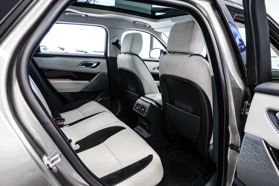 Used Land Rover Range Rover Velar P380 R-Dynamic SE 2018 | 26 Motors Long Island. ELMONT, New York Used Land Rover Range Rover Velar P380 R-Dynamic SE 2018 | 26 Motors Long Island. ELMONT, New York