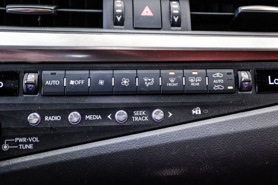 2020 Lexus ES ES 350 F SPORT FWD, available for sale in ELMONT, New York | 26 Motors Long Island. ELMONT, New York 2020 Lexus ES ES 350 F SPORT FWD, available for sale in ELMONT, New York | 26 Motors Long Island. ELMONT, New York