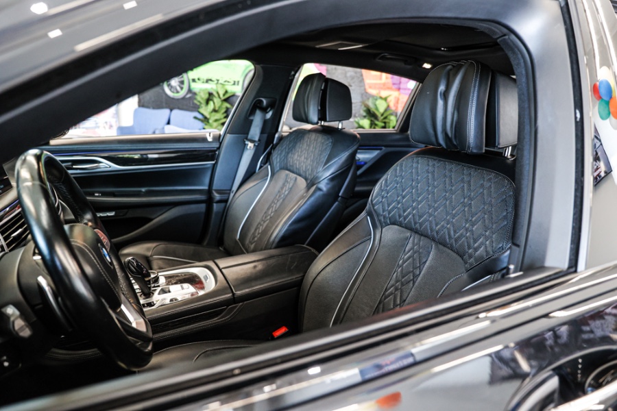 Used BMW 7 Series 750i xDrive Sedan 2018 | 26 Motors Long Island. ELMONT, New York Used BMW 7 Series 750i xDrive Sedan 2018 | 26 Motors Long Island. ELMONT, New York