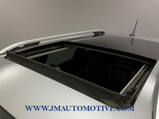 Used Jeep Cherokee 4WD 4dr Limited 2015 | J&M Automotive Sls&Svc LLC. Naugatuck, Connecticut Used Jeep Cherokee 4WD 4dr Limited 2015 | J&M Automotive Sls&Svc LLC. Naugatuck, Connecticut