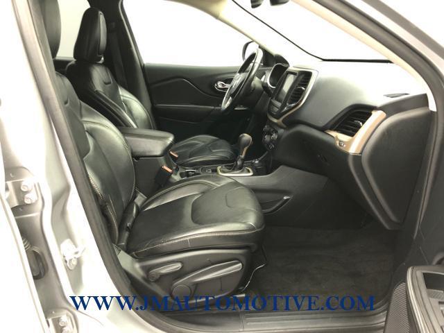 Used Jeep Cherokee 4WD 4dr Limited 2015 | J&M Automotive Sls&Svc LLC. Naugatuck, Connecticut Used Jeep Cherokee 4WD 4dr Limited 2015 | J&M Automotive Sls&Svc LLC. Naugatuck, Connecticut