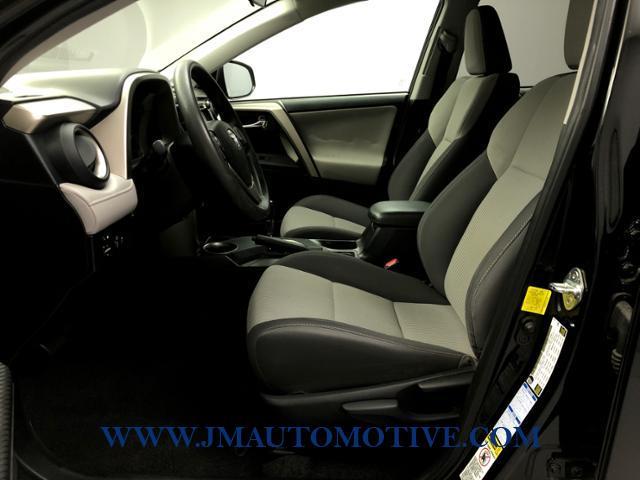 Used Toyota Rav4 AWD 4dr XLE 2015 | J&M Automotive Sls&Svc LLC. Naugatuck, Connecticut Used Toyota Rav4 AWD 4dr XLE 2015 | J&M Automotive Sls&Svc LLC. Naugatuck, Connecticut