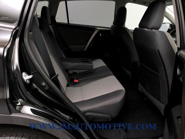 Used Toyota Rav4 AWD 4dr XLE 2015 | J&M Automotive Sls&Svc LLC. Naugatuck, Connecticut Used Toyota Rav4 AWD 4dr XLE 2015 | J&M Automotive Sls&Svc LLC. Naugatuck, Connecticut